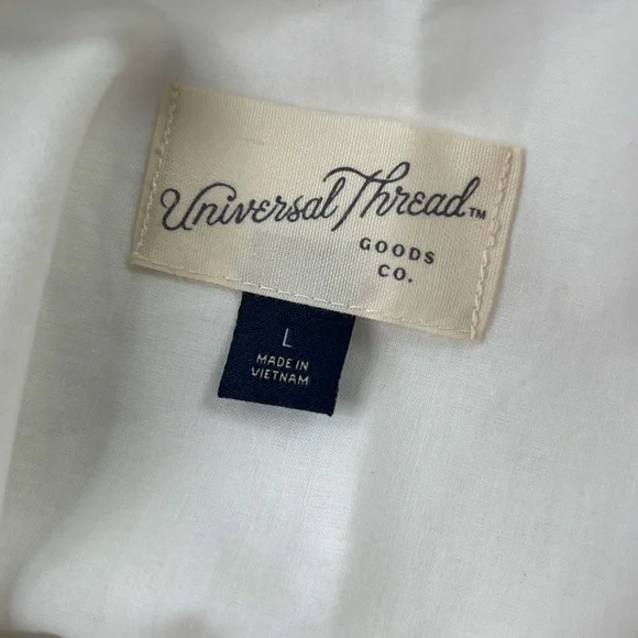 Universal Thread Women's Blouse - White - Picture 5 of 8